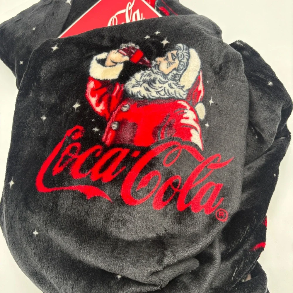 Coca Cola Velvet Soft Throw Blanket Santa Claus Christmas Bottle Bow Black 60x70